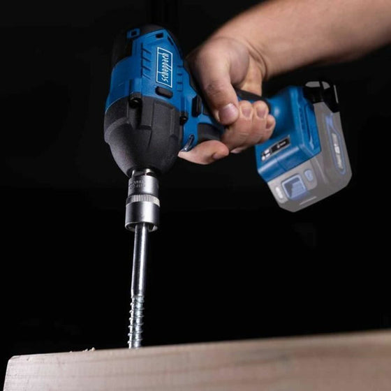 V8H0A0D0EA4DD11FDB7D44A8318C02413DBR7234084P5